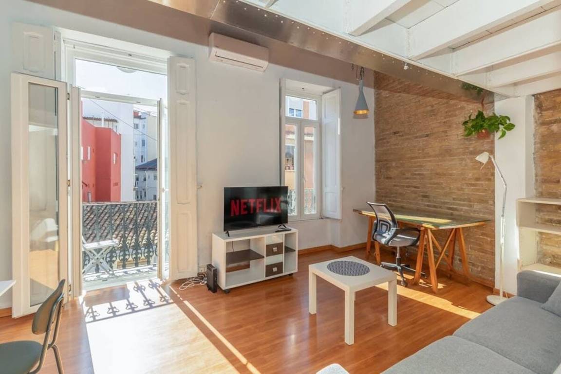 70 M² Ferienwohnung ∙ 2 Schlafzimmer ∙ 4 Gäste - Valencia