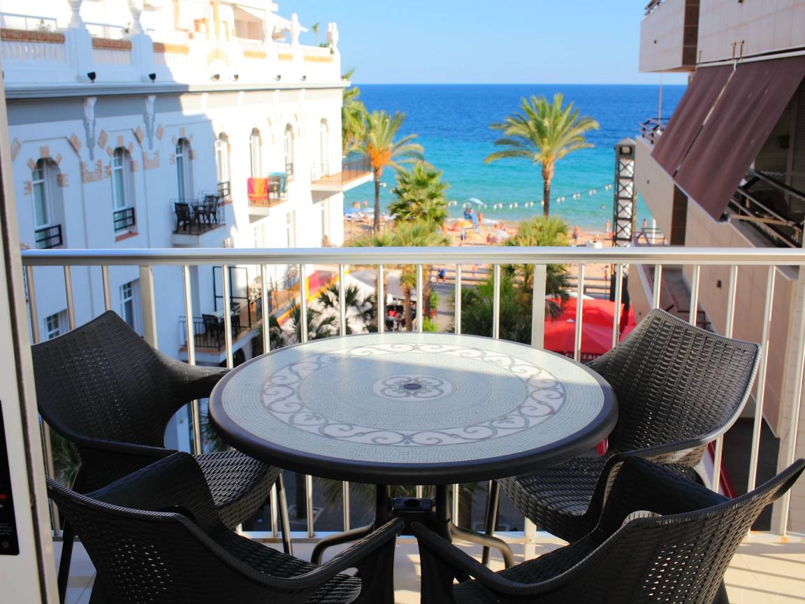 75 M² Apartment ∙ 2 Bedrooms ∙ 4 Guests - Benidorm