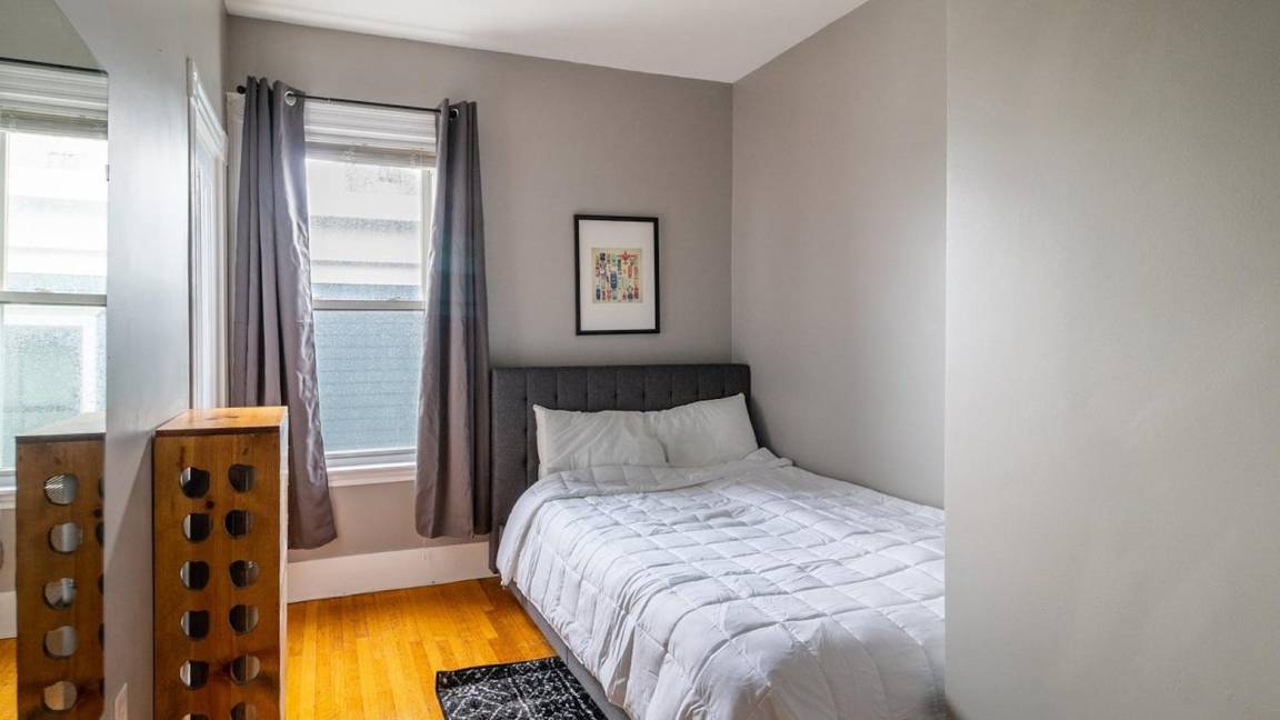 Private Room ∙ 1 Bedroom ∙ 1 Guest - Somerville, MA