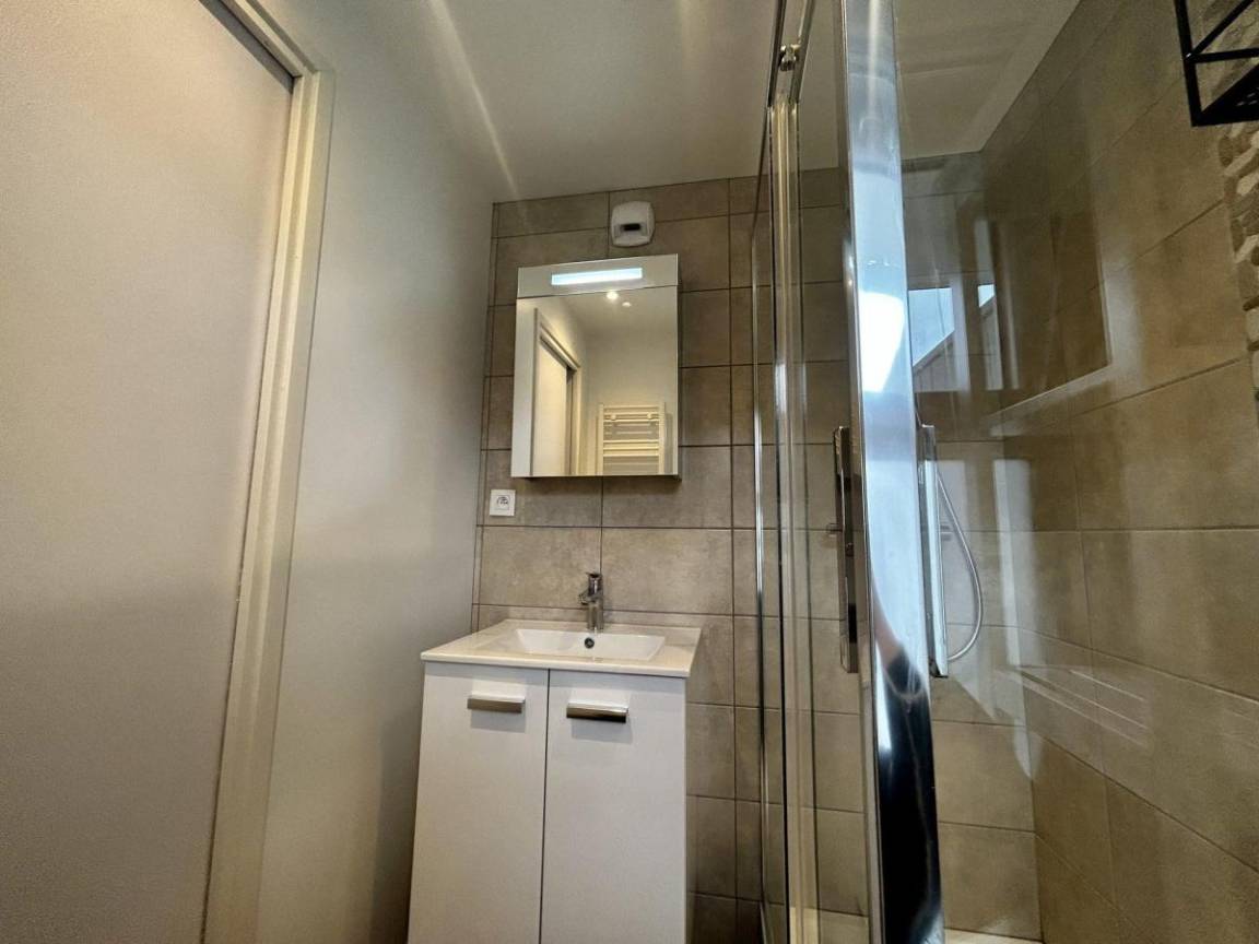 27 m² Studio ∙ 1 Schlafzimmer ∙ 4 Gäste – Bild 5