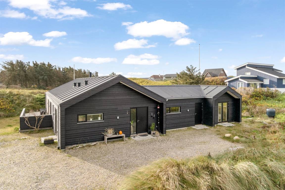 131 m² Ferienhaus ∙ 4 Schlafzimmer ∙ 8 Gäste – Bild 1