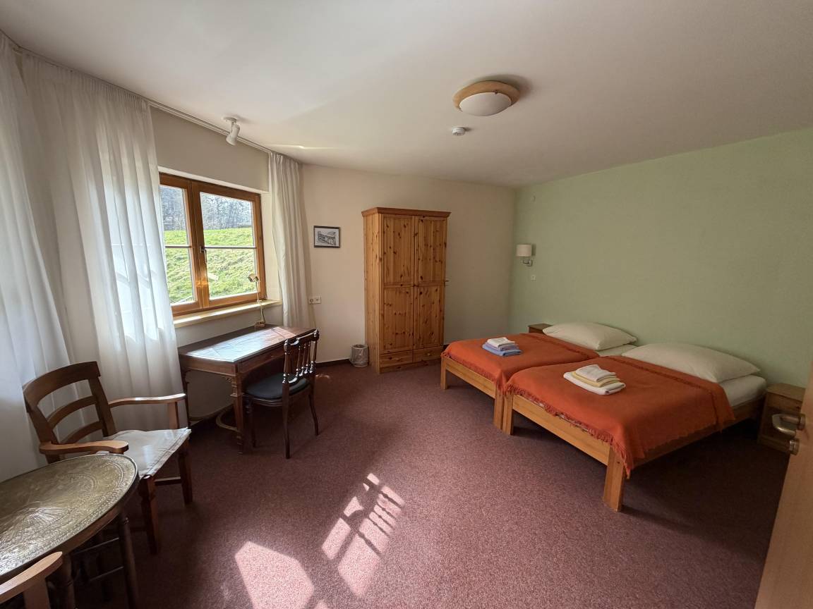 25 M² Hotel ∙ 1 Schlafzimmer ∙ 2 Gäste - Merzig
