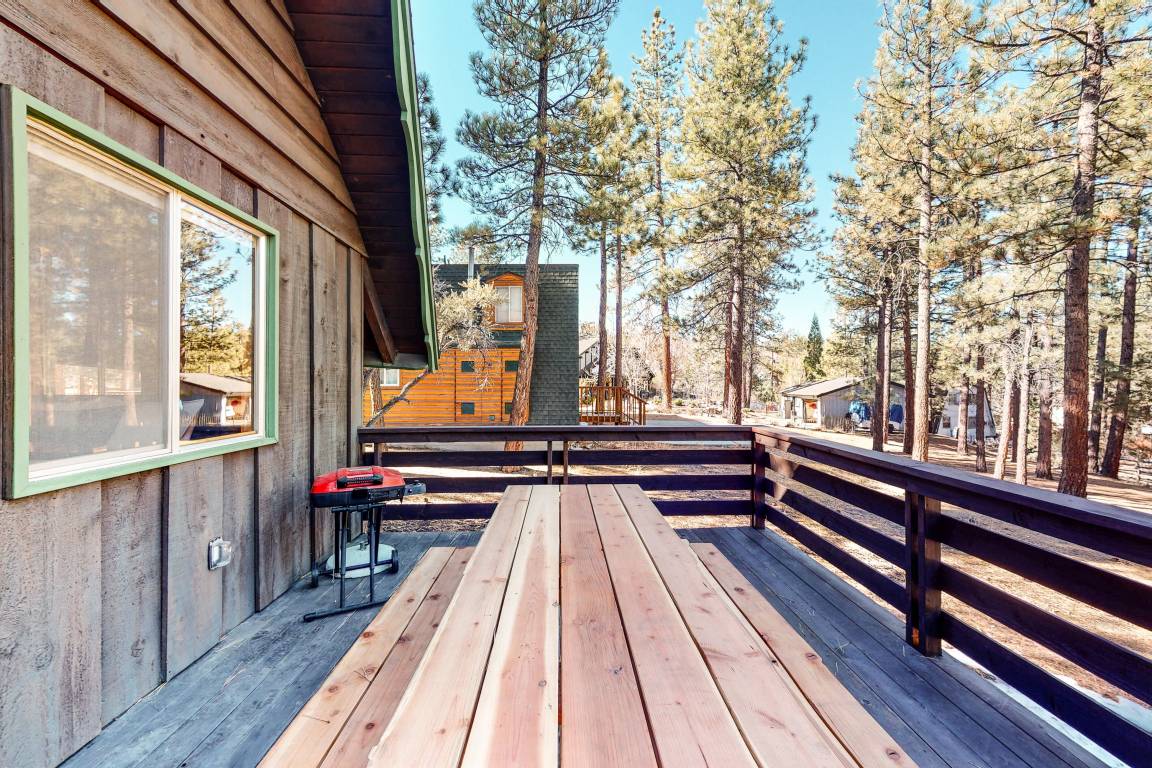 89 M² Cabin ∙ 1 Bedroom ∙ 6 Guests - Big Bear, CA