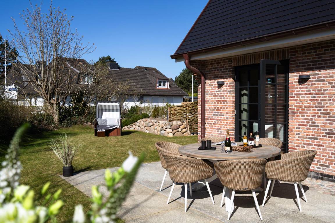 130 M² Maison De Vacances ∙ 3 Chambres ∙ 6 Personnes - Sylt