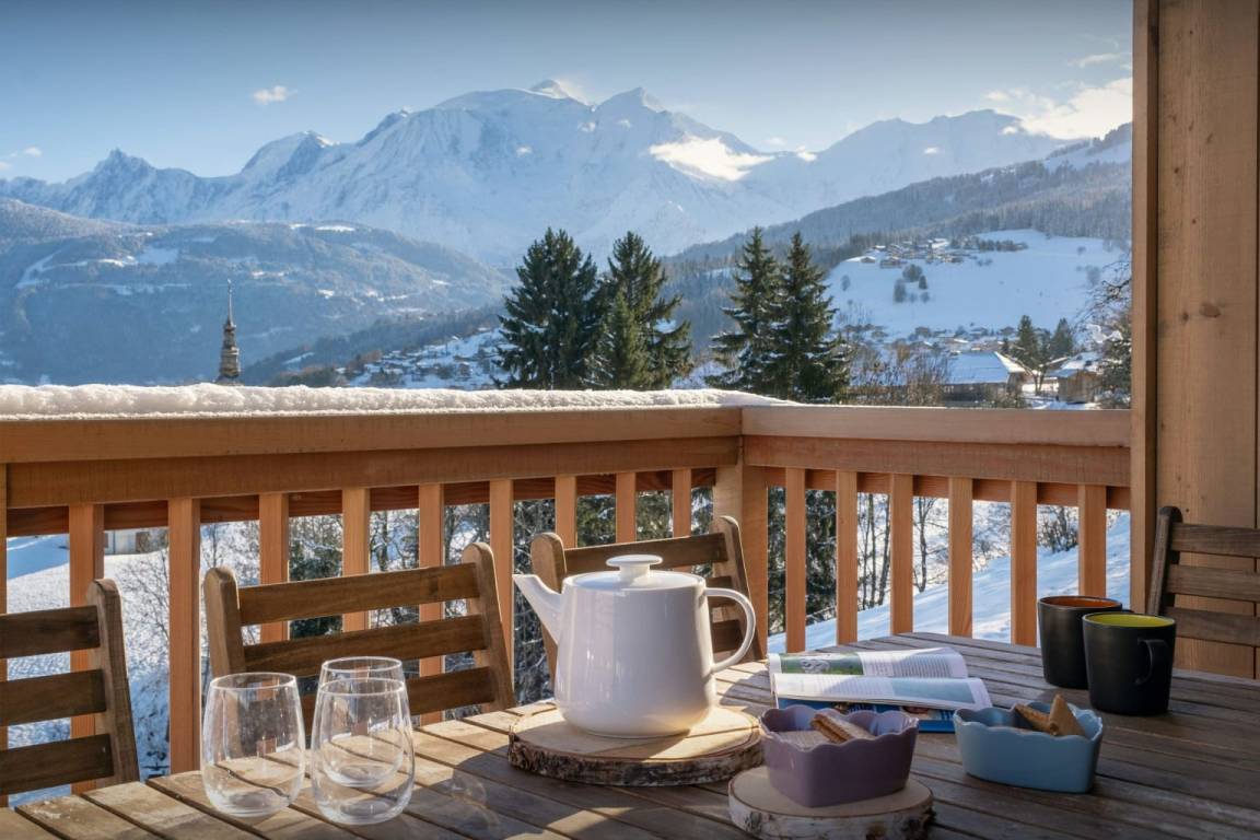 100 M² Chalet ∙ 4 Bedrooms ∙ 9 Guests - Megève