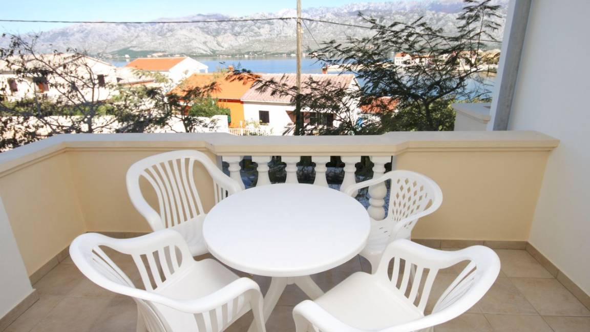 38 M² Ferienwohnung ∙ 1 Schlafzimmer ∙ 4 Gäste - Starigrad-Paklenica