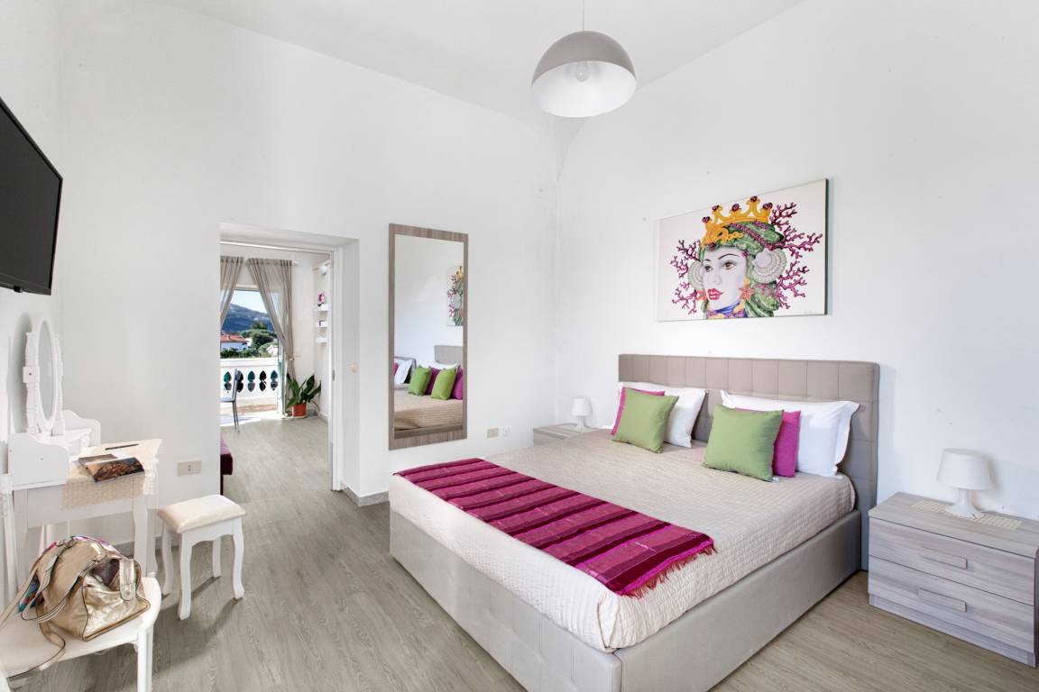 50 M² House ∙ 1 Bedroom ∙ 4 Guests - Vico Equense