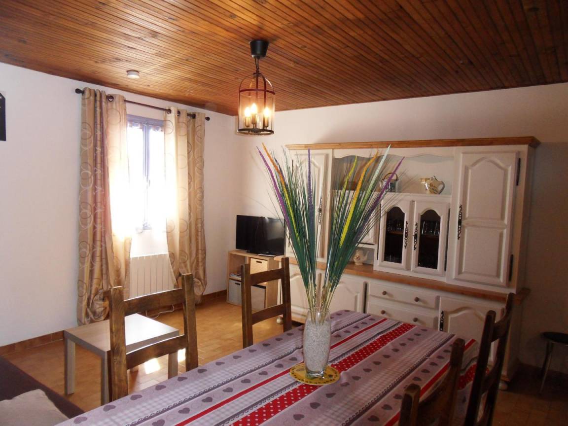 46 m&sup2; G&icirc;te 1 Schlafzimmer 4 G&auml;ste
