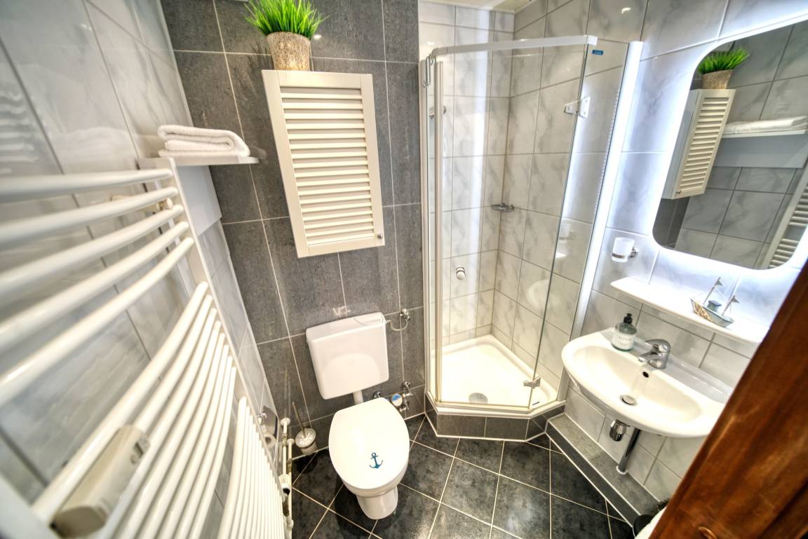 45 m² Ferienwohnung ∙ 1 Schlafzimmer ∙ 5 Gäste – Bild 14