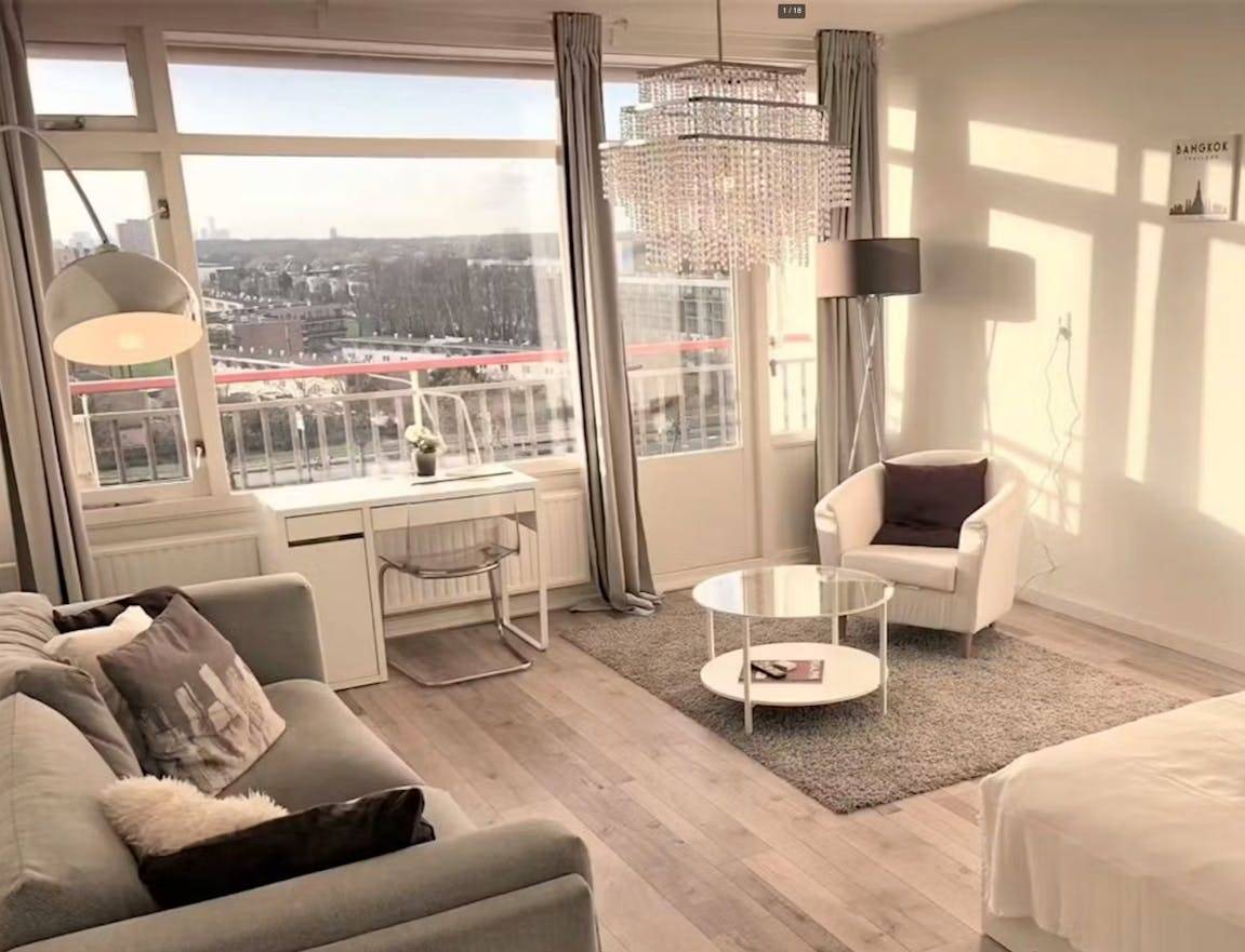107 M² Apartment ∙ 2 Bedrooms ∙ 2 Guests - Gouda