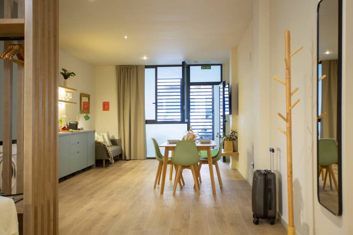65 M² Apartamento ∙ 1 Habitación ∙ 4 Huéspedes - Alboraya