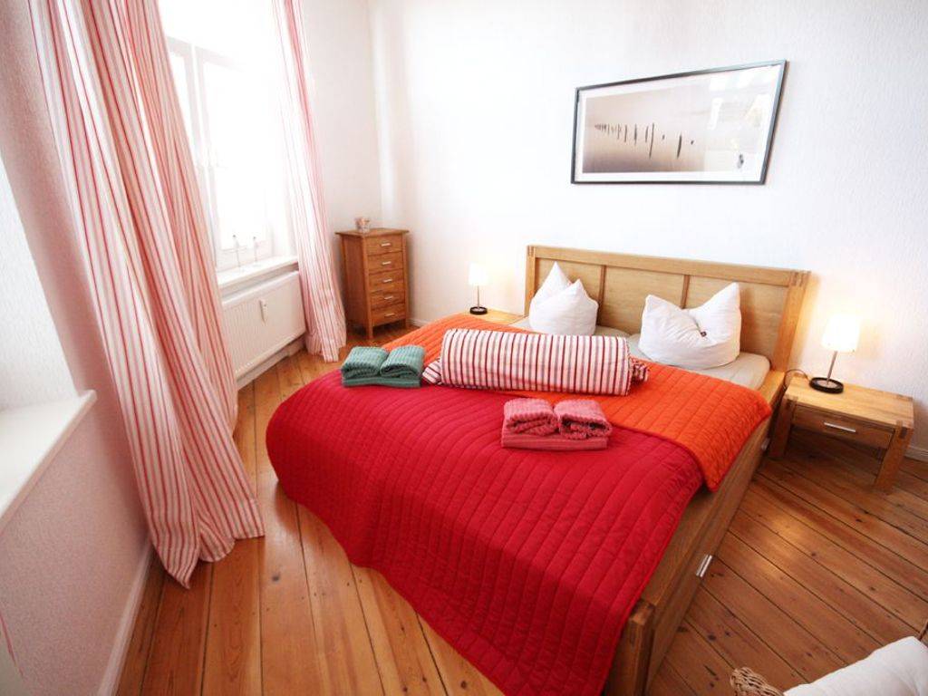 45 M² Ferienwohnung ∙ 1 Schlafzimmer ∙ 4 Gäste - Rostock