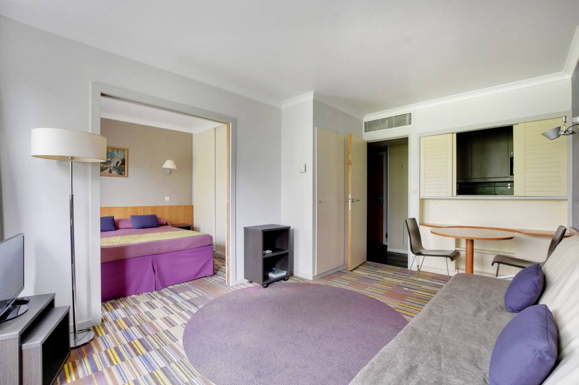 35 M² Appartement ∙ 1 Chambre ∙ 4 Personnes - Courbevoie