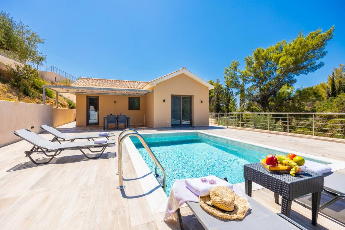 150 M² Villa ∙ 2 Schlafzimmer ∙ 4 Gäste - Kefalonia