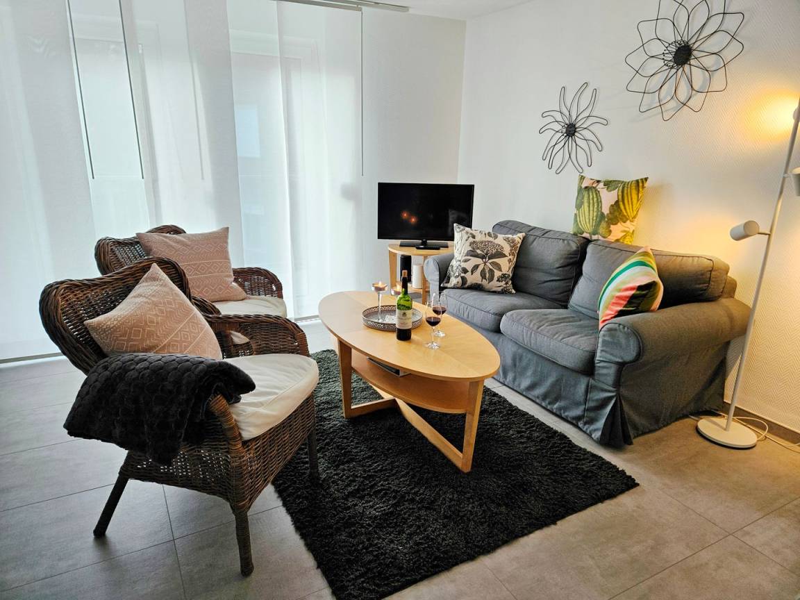70 M² Ferienwohnung ∙ 2 Schlafzimmer ∙ 4 Gäste - Prerow