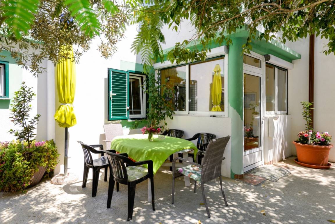 35 M² Apartment ∙ 2 Bedrooms ∙ 4 Guests - Vir