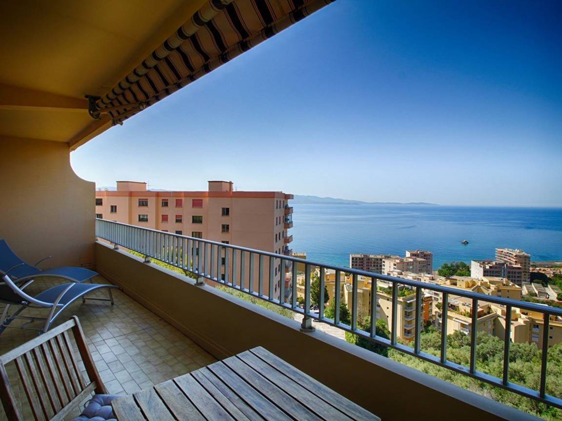 50 M² Appartement ∙ 1 Chambre ∙ 4 Personnes - Ajaccio