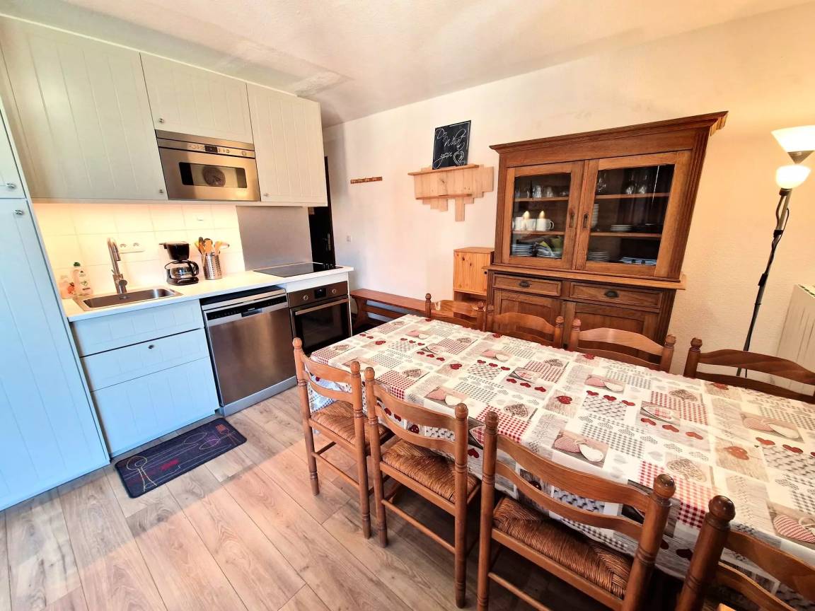 48 M² Appartement ∙ 3 Slaapkamers ∙ 8 Gasten - Modane