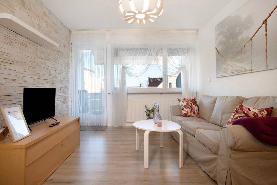 73 M² Ferienwohnung ∙ 2 Schlafzimmer ∙ 4 Gäste - Friedrichshafen