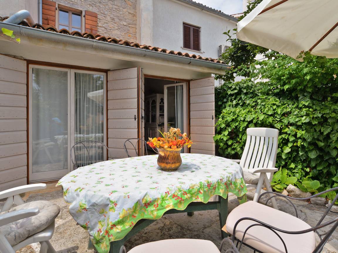 115 M² Huis ∙ 1 Slaapkamer ∙ 5 Gasten - Medulin
