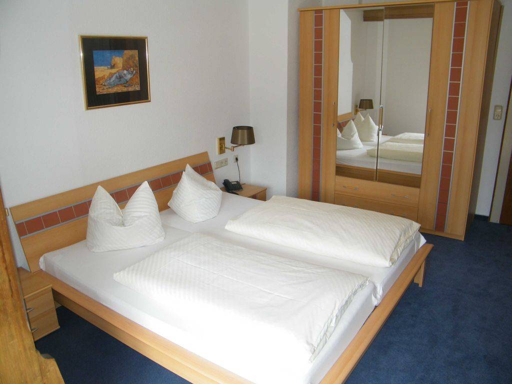 16 M² Hotel ∙ 2 Guests - Waldeck