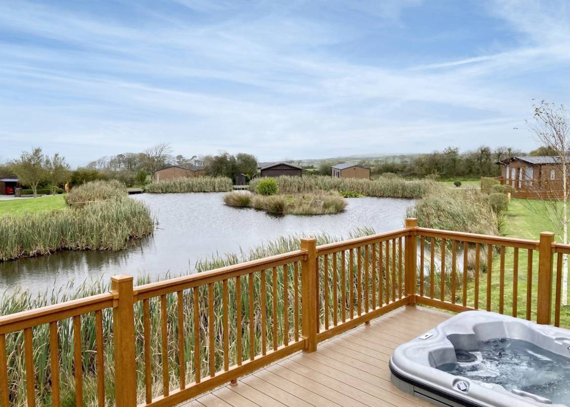 Chalet ∙ 2 Schlafzimmer ∙ 4 Gäste - Wales