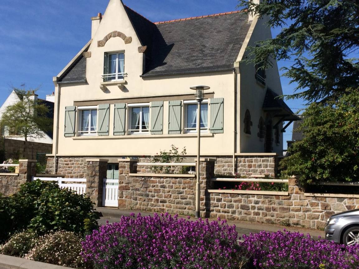 110 m&sup2; G&icirc;te 4 Schlafzimmer 6 G&auml;ste