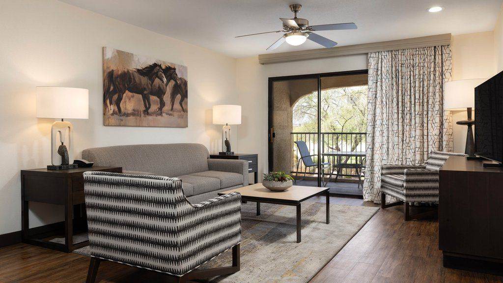 Hotel ∙ 2 Bedrooms ∙ 6 Guests - Scottsdale, AZ