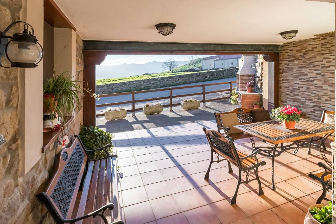 100 M² Apartamento ∙ 3 Habitaciones ∙ 6 Huéspedes - Vega de Pas