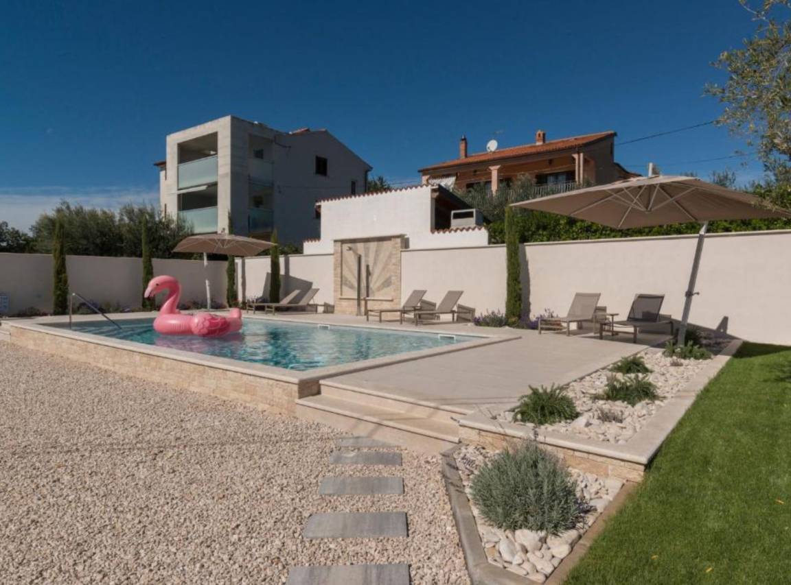 260 M² Villa ∙ 5 Bedrooms ∙ 10 Guests - Piran