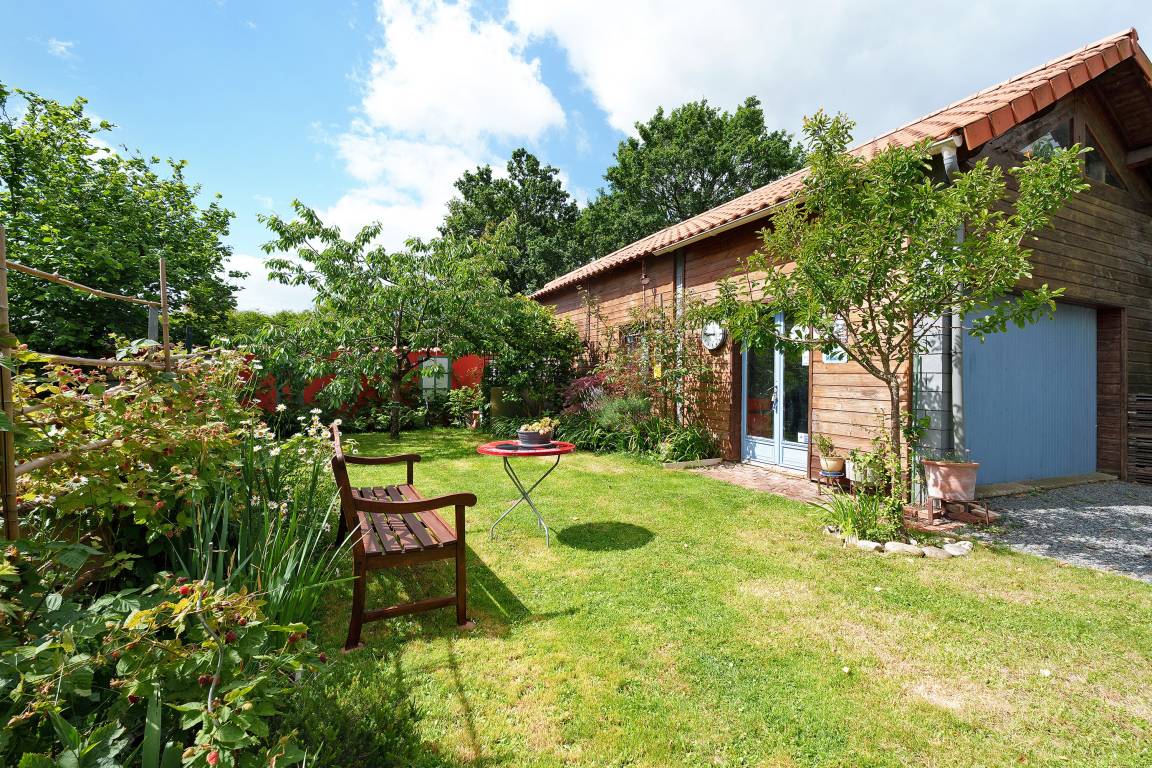 100 M² Maison De Vacances ∙ 3 Chambres ∙ 6 Personnes - Saint-Herblain