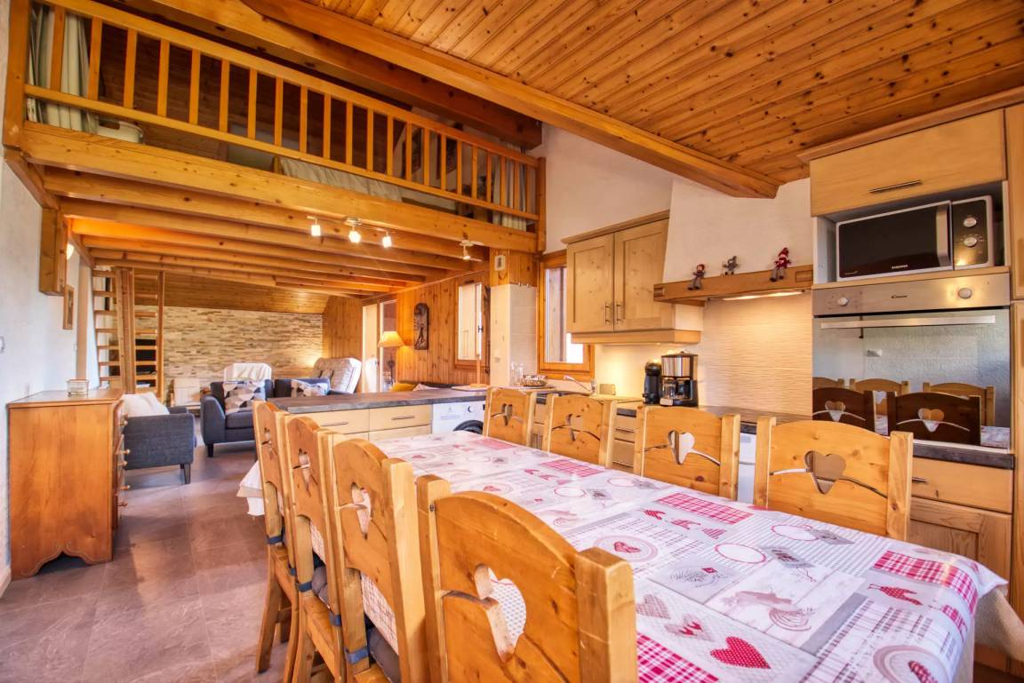 85 M² Apartment ∙ 3 Bedrooms ∙ 8 Guests - Morillon