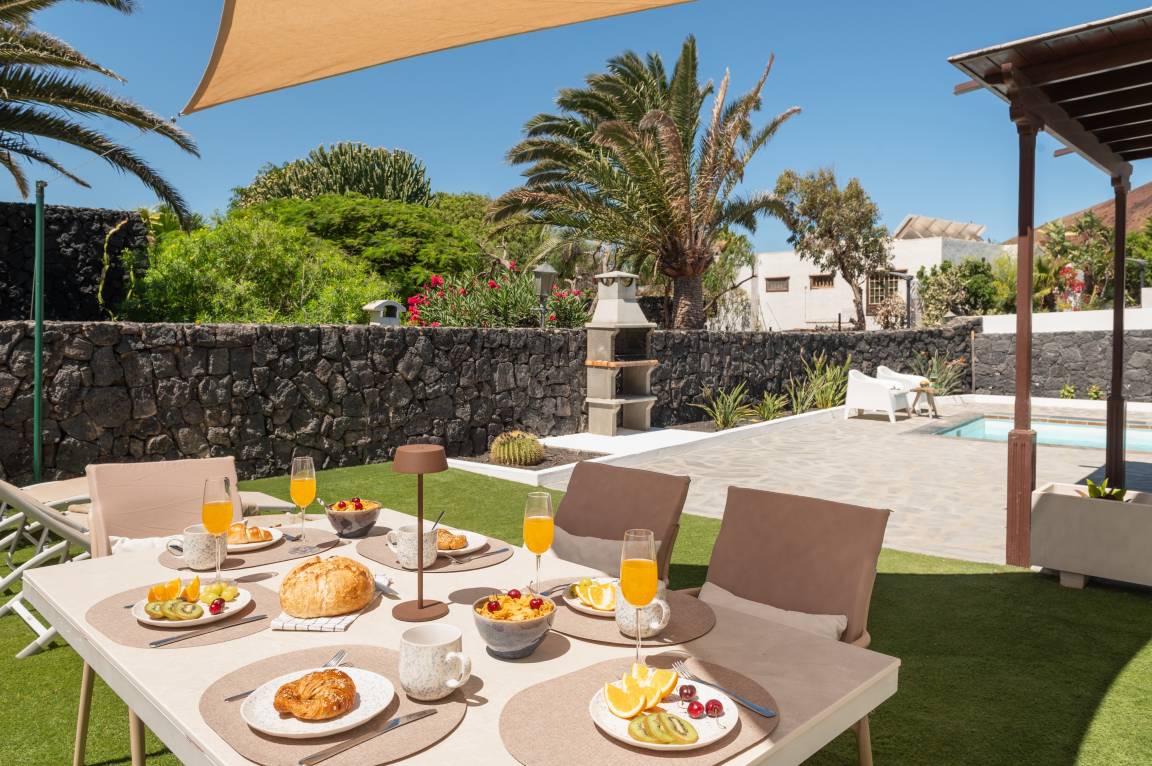 120 M² Casa ∙ 4 Habitaciones ∙ 7 Huéspedes - Playa Blanca, España