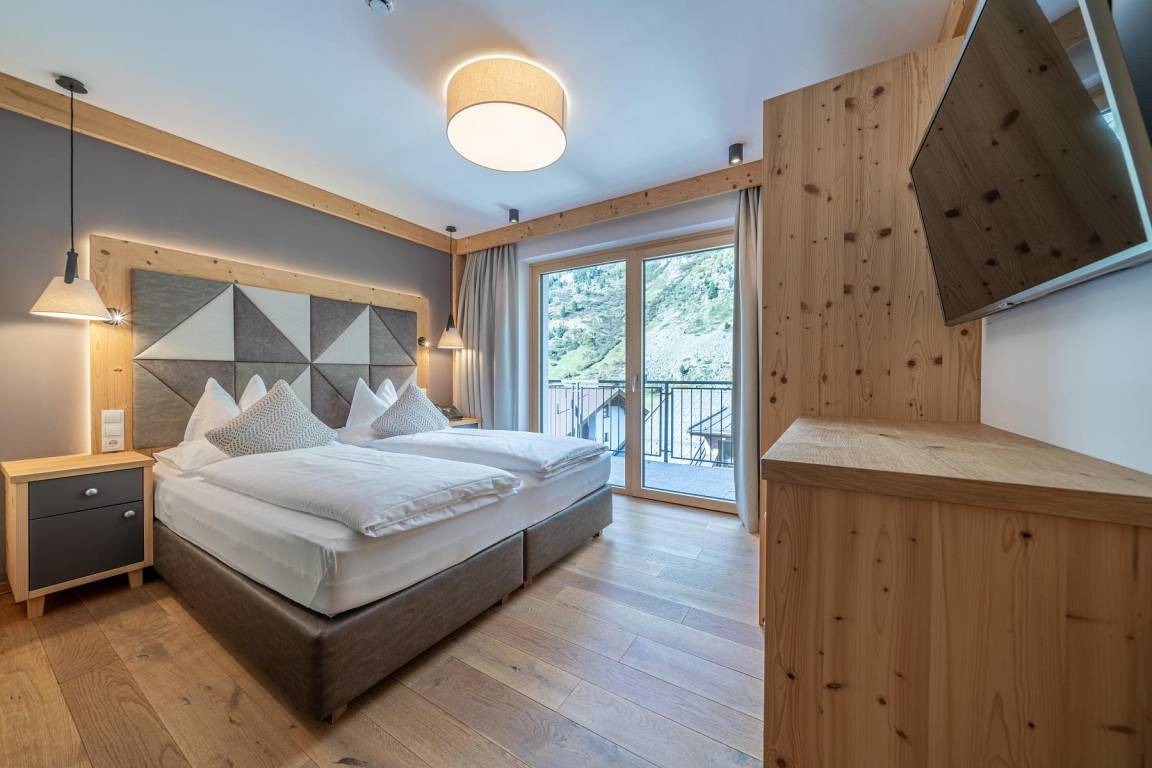 76 M² Ferienwohnung ∙ 2 Schlafzimmer ∙ 4 Gäste - Sölden