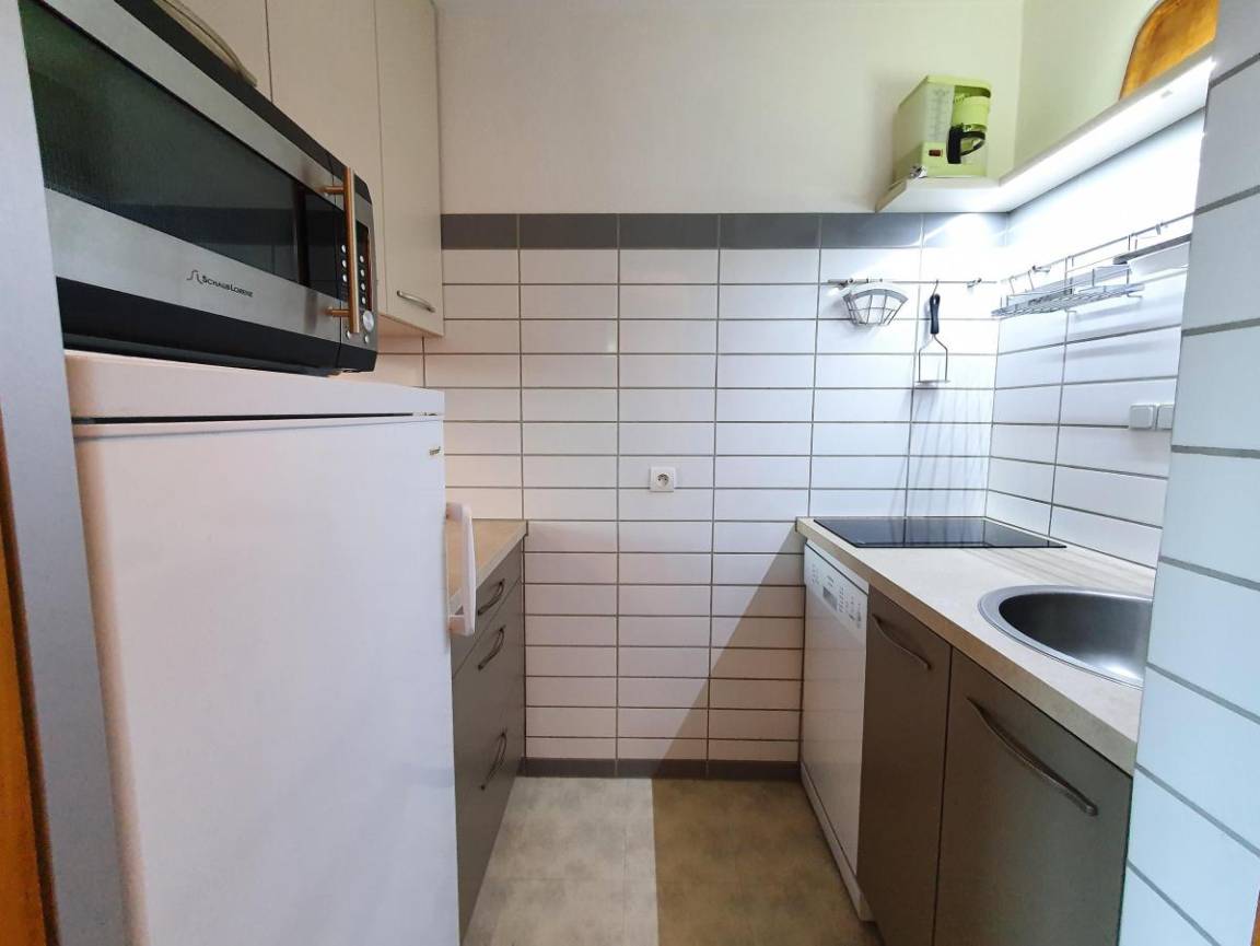 27 m&sup2; Studio 1 Schlafzimmer 4 G&auml;ste