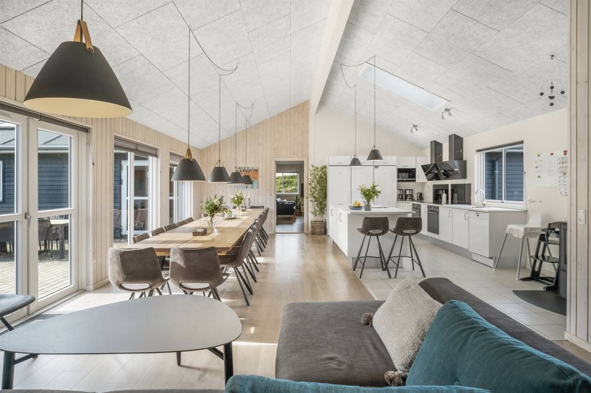 315 m&sup2; Ferienhaus 9 Schlafzimmer 24 G&auml;ste