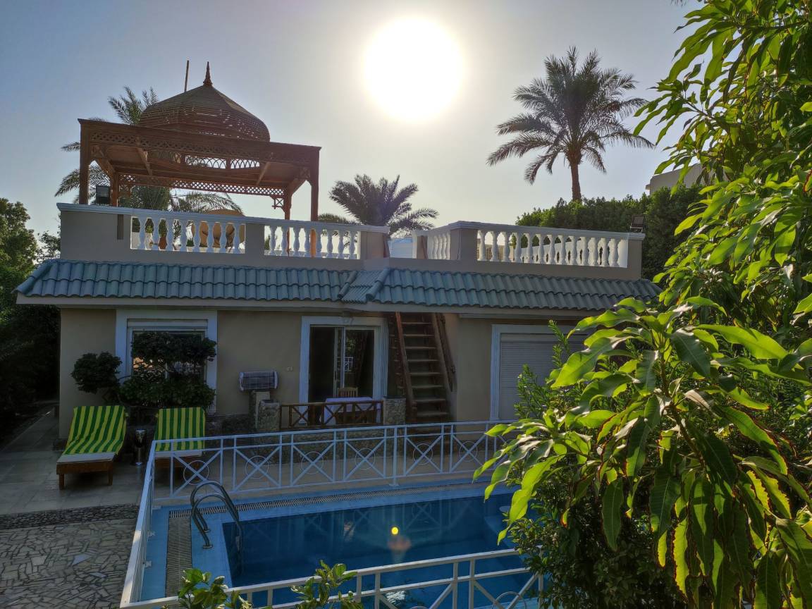 200 M² Ferienhaus ∙ 2 Schlafzimmer ∙ 1 Gast - Hurghada