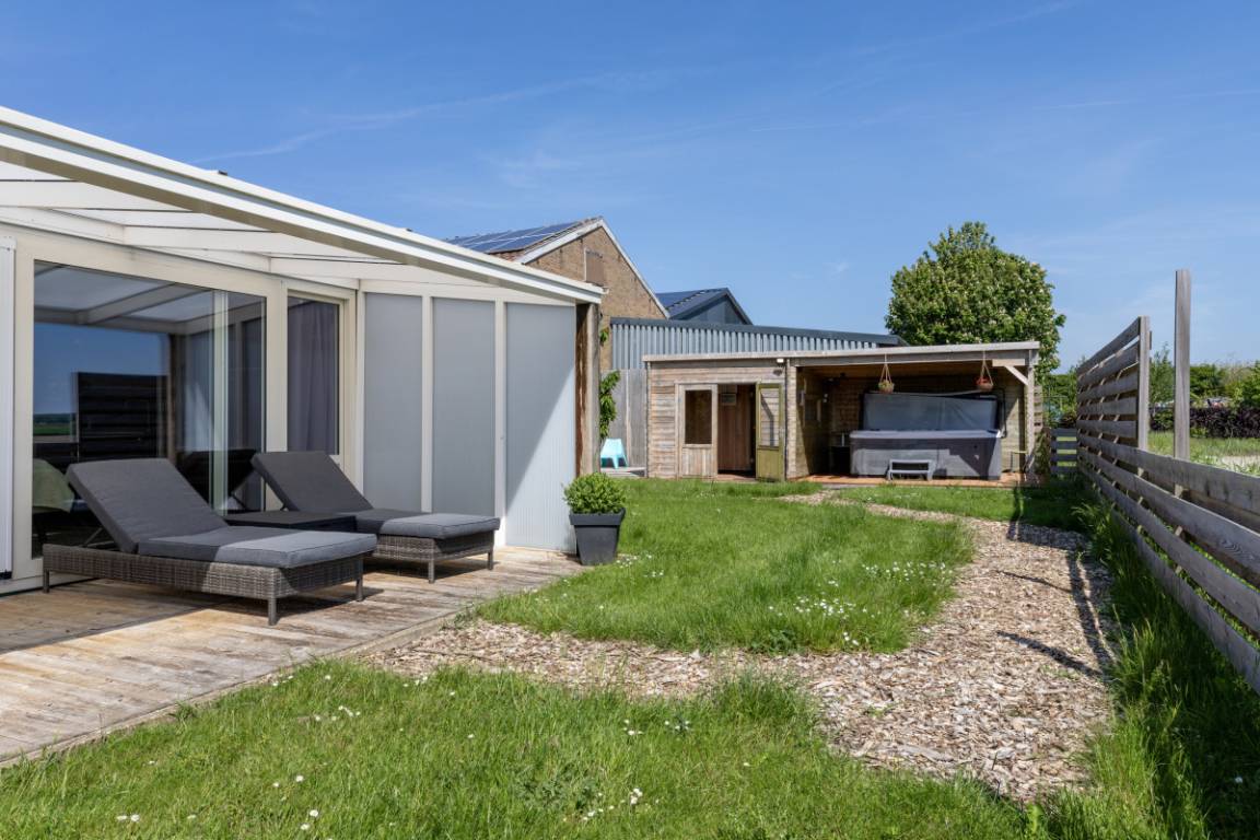 35 M² Huis ∙ 1 Slaapkamer ∙ 2 Gasten - Kampen