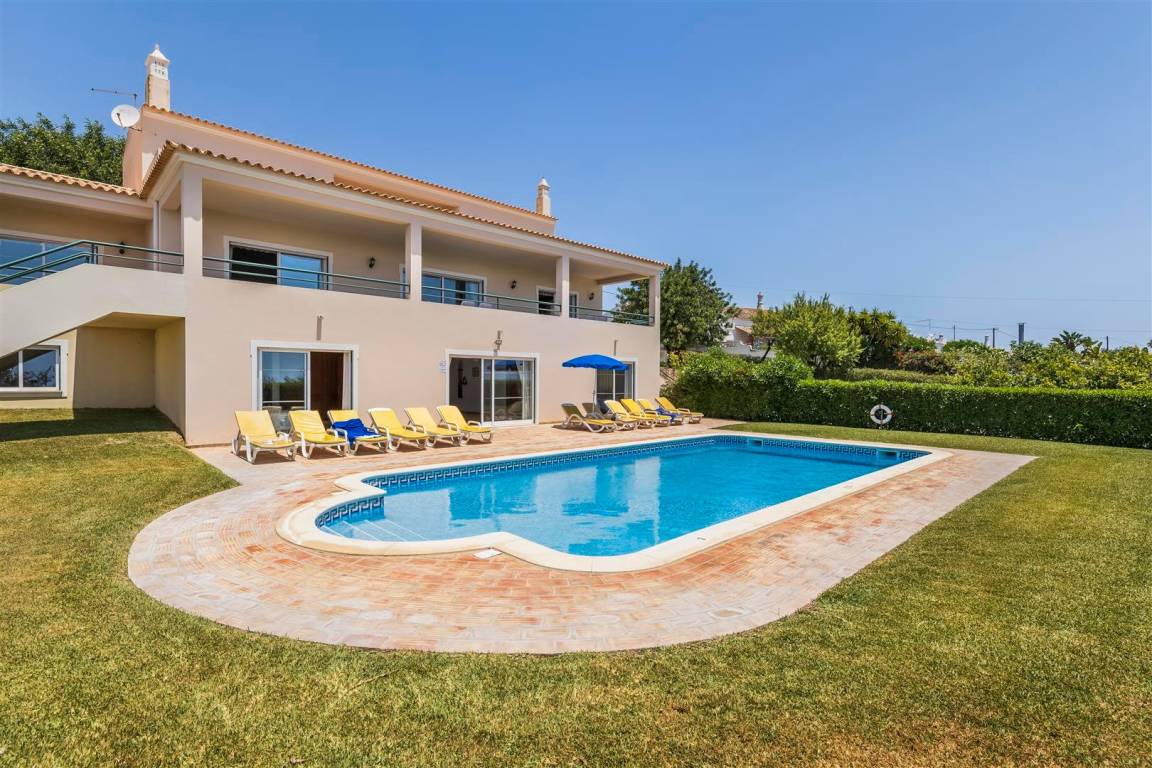 300 M² Villa ∙ 6 Bedrooms ∙ 12 Guests - Vilamoura