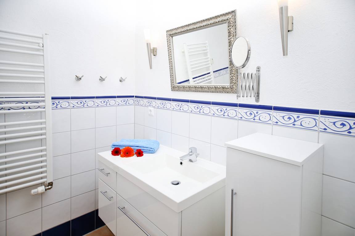 60 m² Ferienwohnung ∙ 2 Schlafzimmer ∙ 4 Gäste – Bild 7