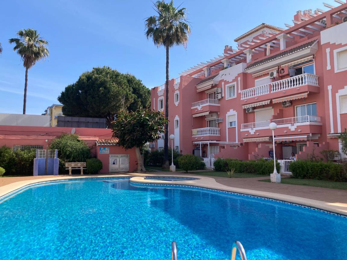 90 M² Apartamento ∙ 2 Habitaciones ∙ 4 Huéspedes - Denia