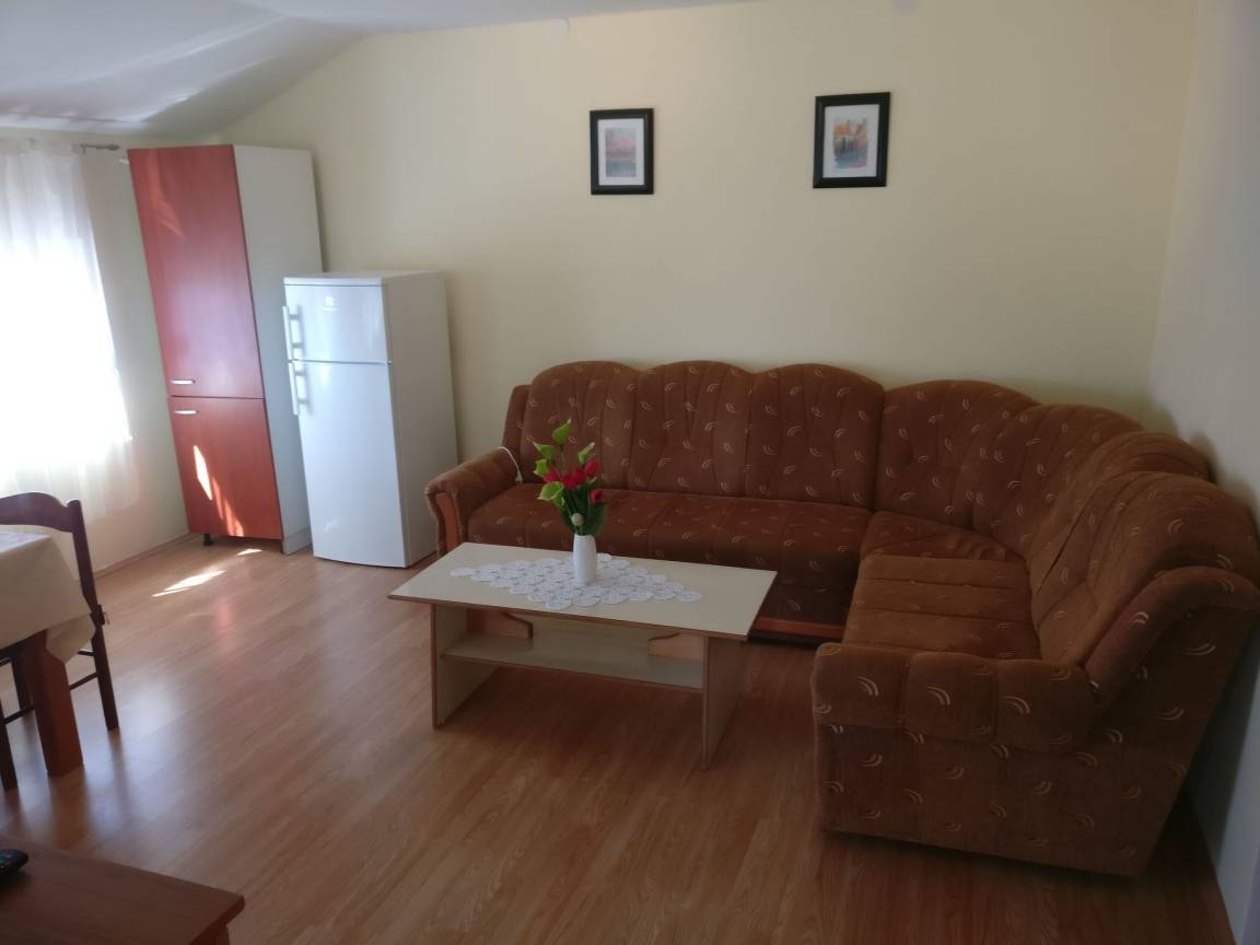 60 M² Apartment ∙ 2 Bedrooms ∙ 4 Guests - Vir