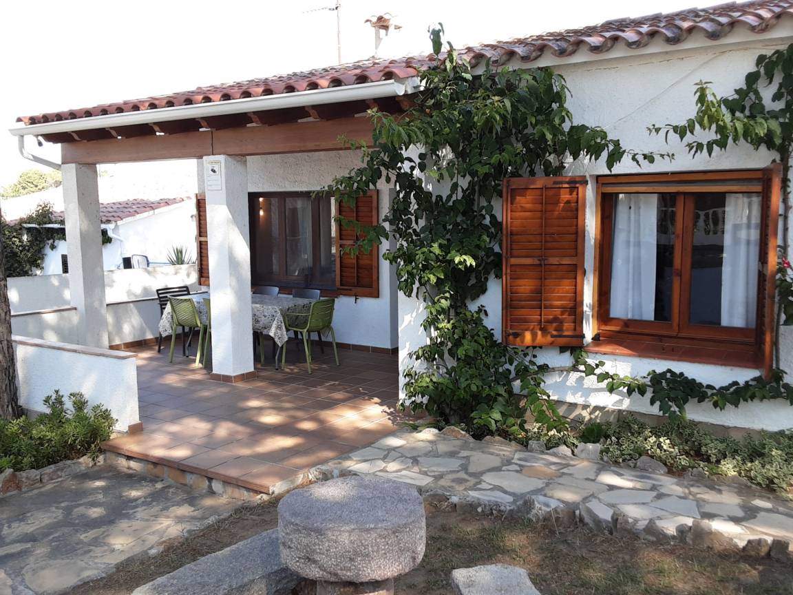 61 M² Casa De Campo ∙ 3 Quartos ∙ 6 Hóspedes - Costa Brava