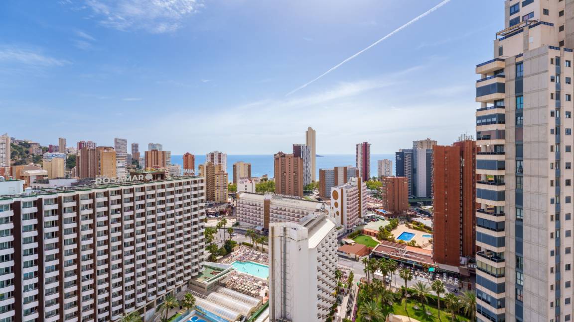 52 M² Apartamento ∙ 2 Habitaciones ∙ 4 Huéspedes - Benidorm