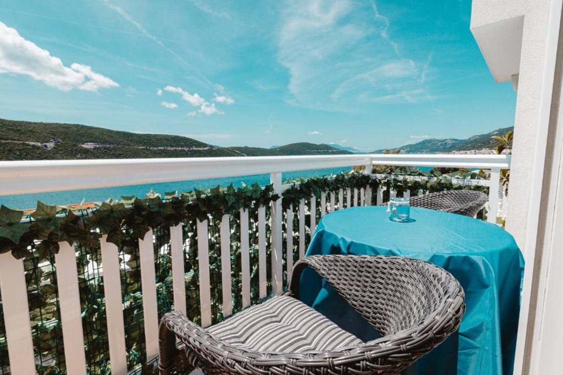 20 M² Studio ∙ 1 Schlafzimmer ∙ 2 Gäste - Neum
