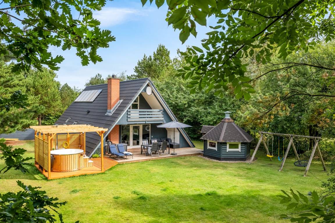 84 m&sup2; Ferienhaus 4 Schlafzimmer 7 G&auml;ste