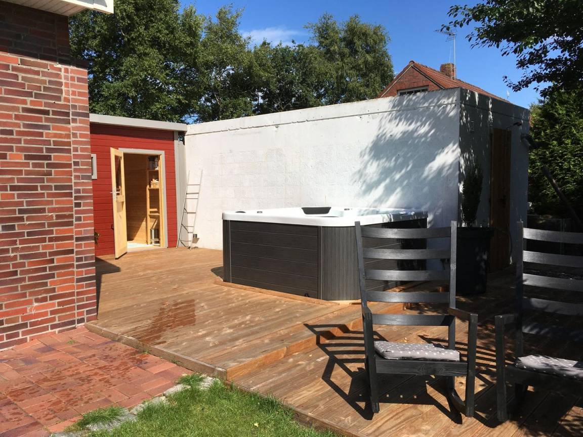 160 M² Ferienhaus ∙ 4 Schlafzimmer ∙ 8 Gäste - Dornum