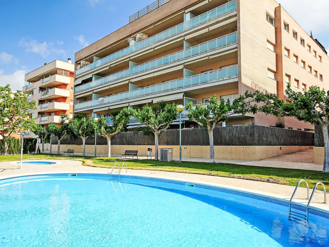 84 M² Ferienwohnung ∙ 3 Schlafzimmer ∙ 6 Gäste - Salou