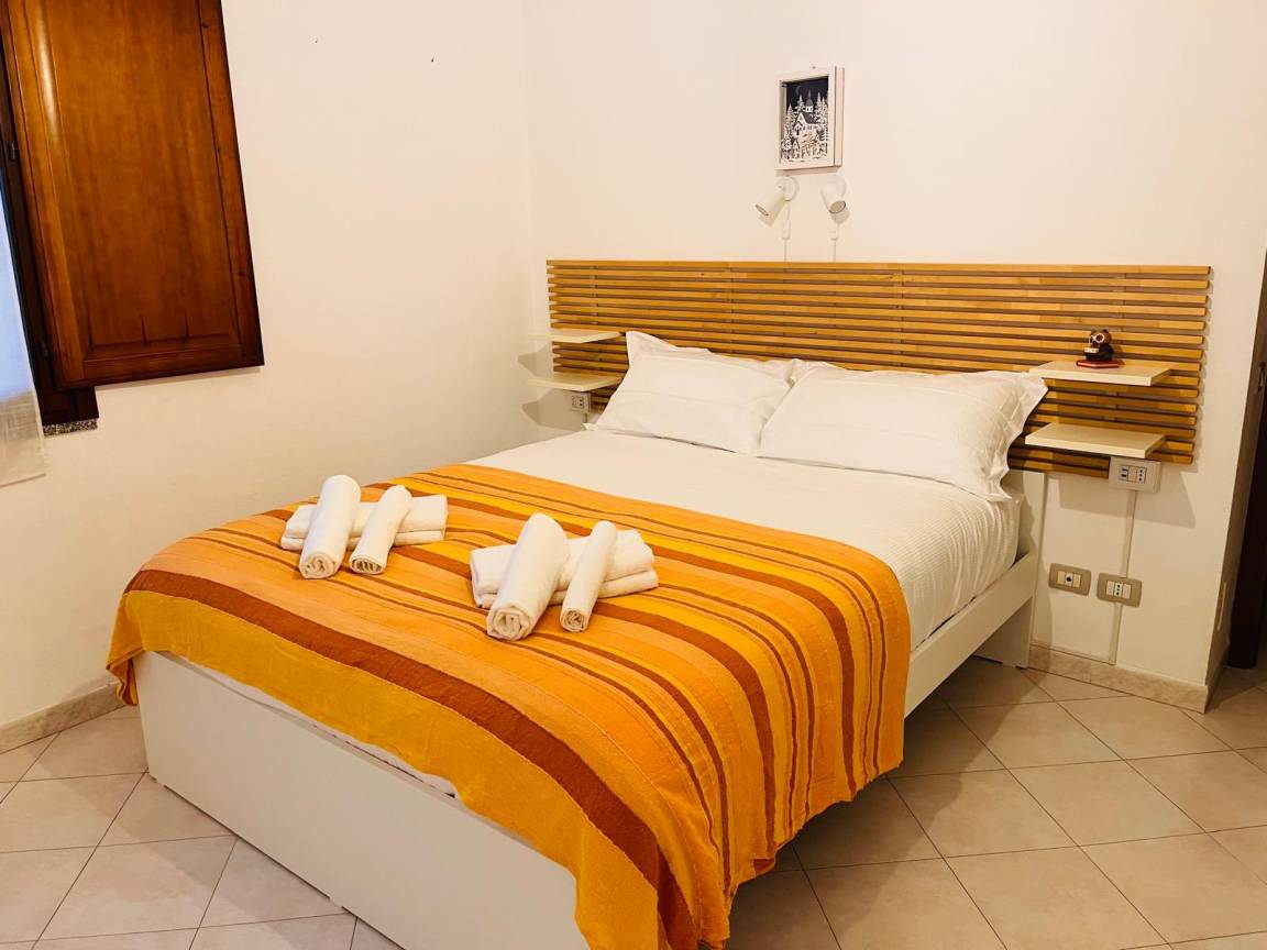 62 M² Apartment ∙ 2 Bedrooms ∙ 4 Guests - Cagliari