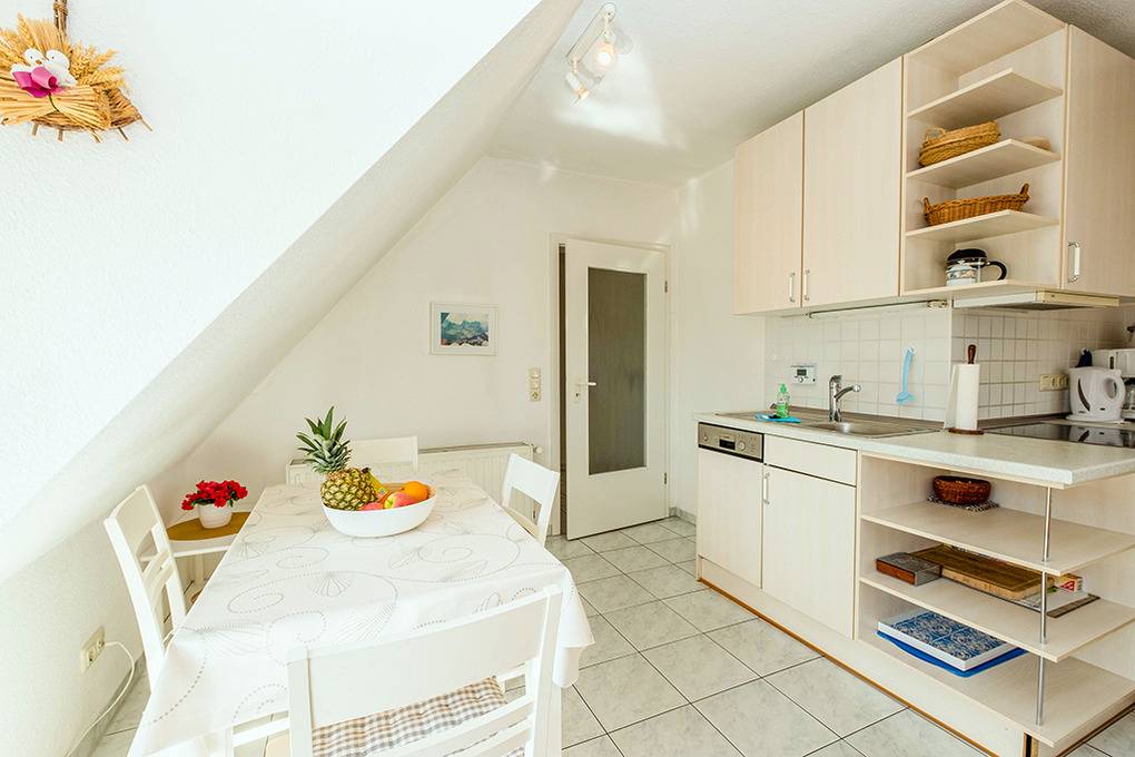 75 m² Ferienwohnung ∙ 2 Schlafzimmer ∙ 4 Gäste – Bild 8